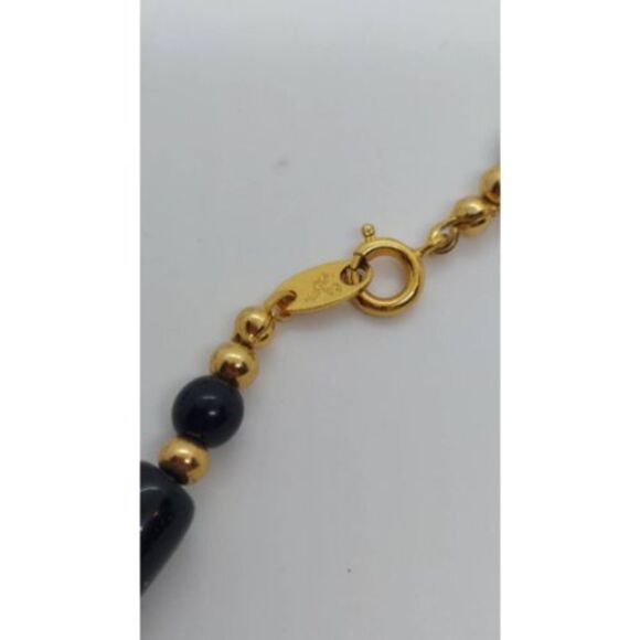 Vintage Trifari black bead necklace - Picture 2 of 7